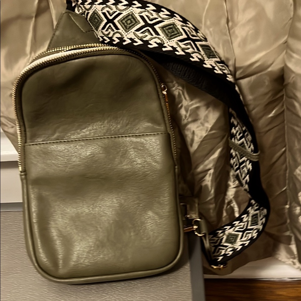 Moda Luxe rich green leather cross body mini backpack